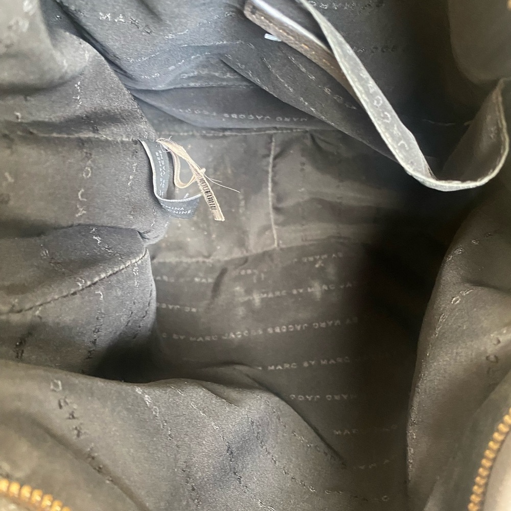 Marc by Marc Jacobs Gary Pebbled Leather Hobo with Gold Hardware - Picture 4 of 13